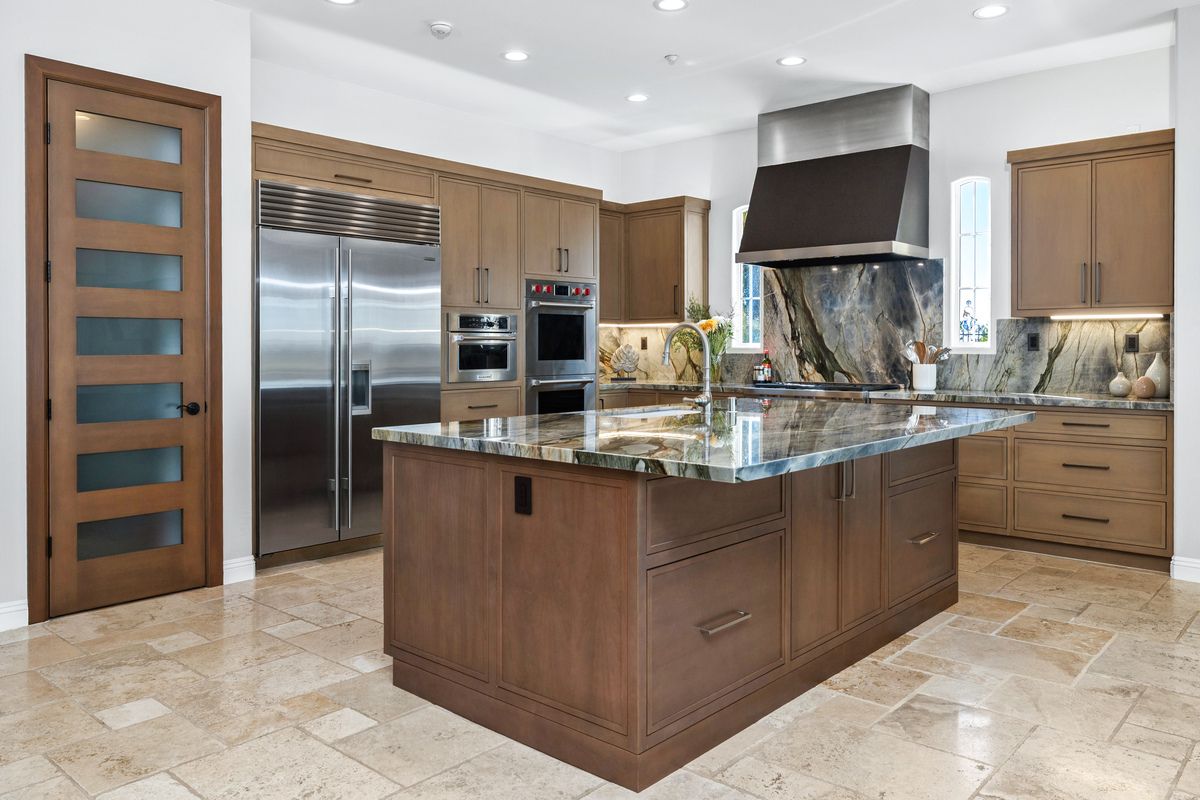 Completed Mathis Custom Remodeling kitchen project 4