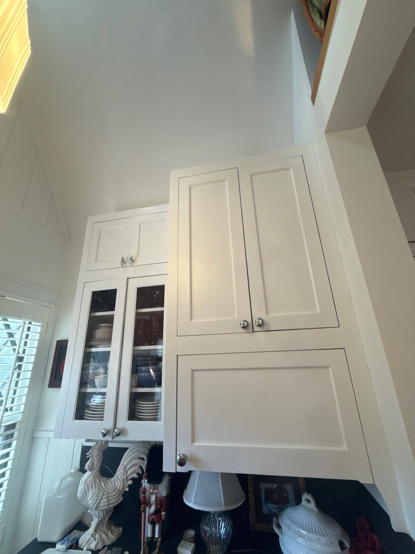 Kitchen cabinet ahead of cabinet painting in Austin, TX by Hill Country Painting