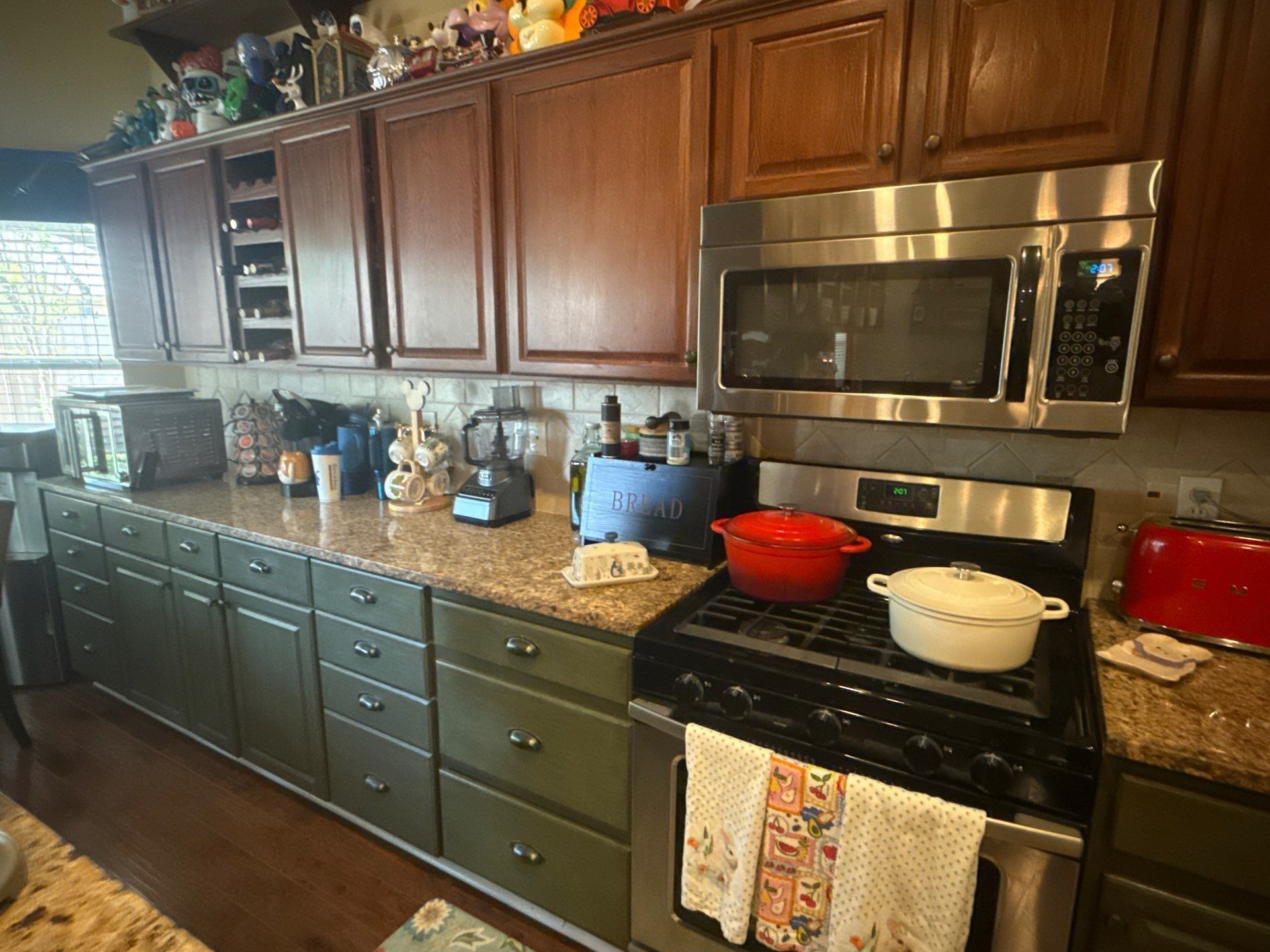 Kitchen cabinets ahead of cabinet painting in Cedar Park, TX by Hill Country Painting