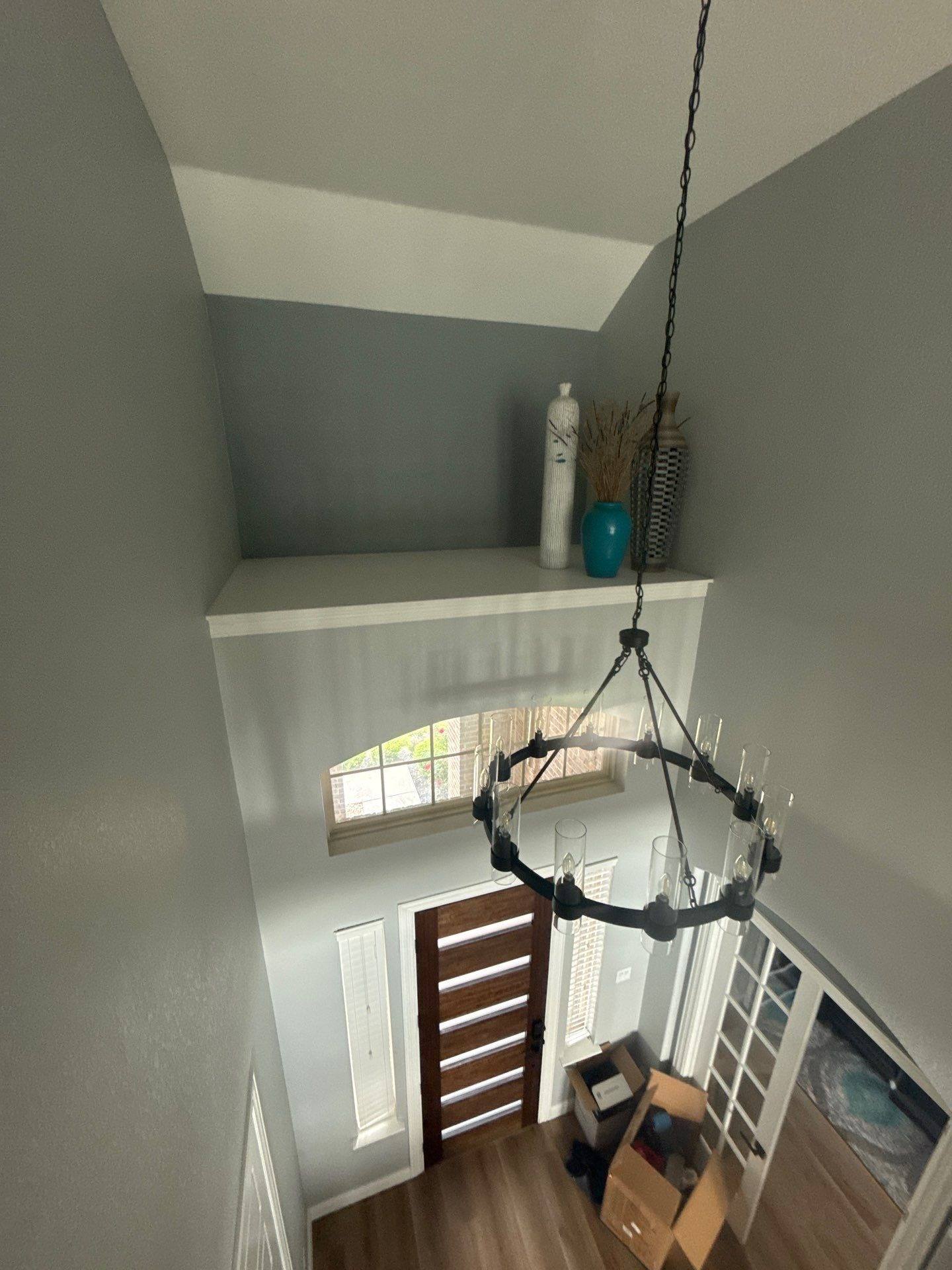 Entry way ahead of painting in Pflugerville, TX by Hill Country Painting