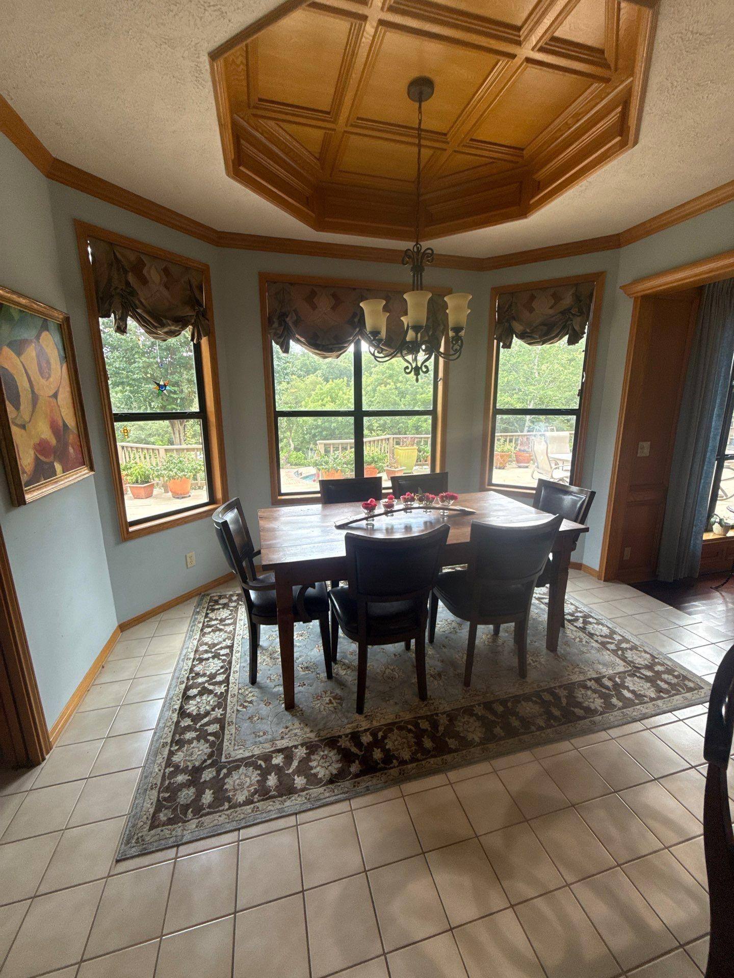 Breakfast nook in a home on Chapin Ln in Austin, TX by Hill Country Painting