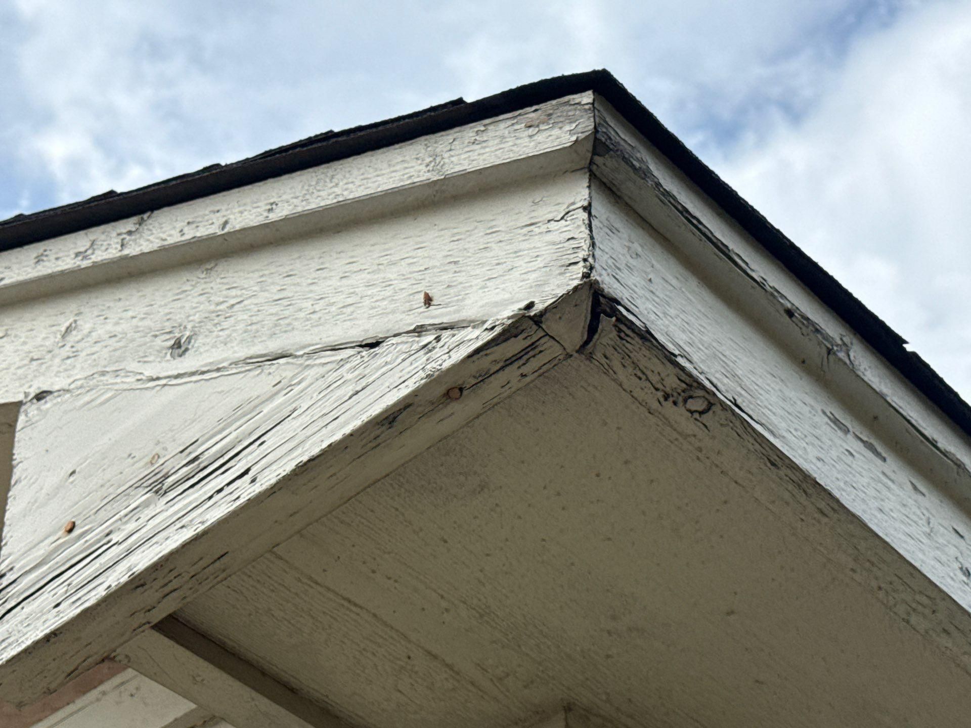 Soffit and fascia repair detail on a home on Cora Marie Dr in Pflugerville, TX by Hill Country Painting