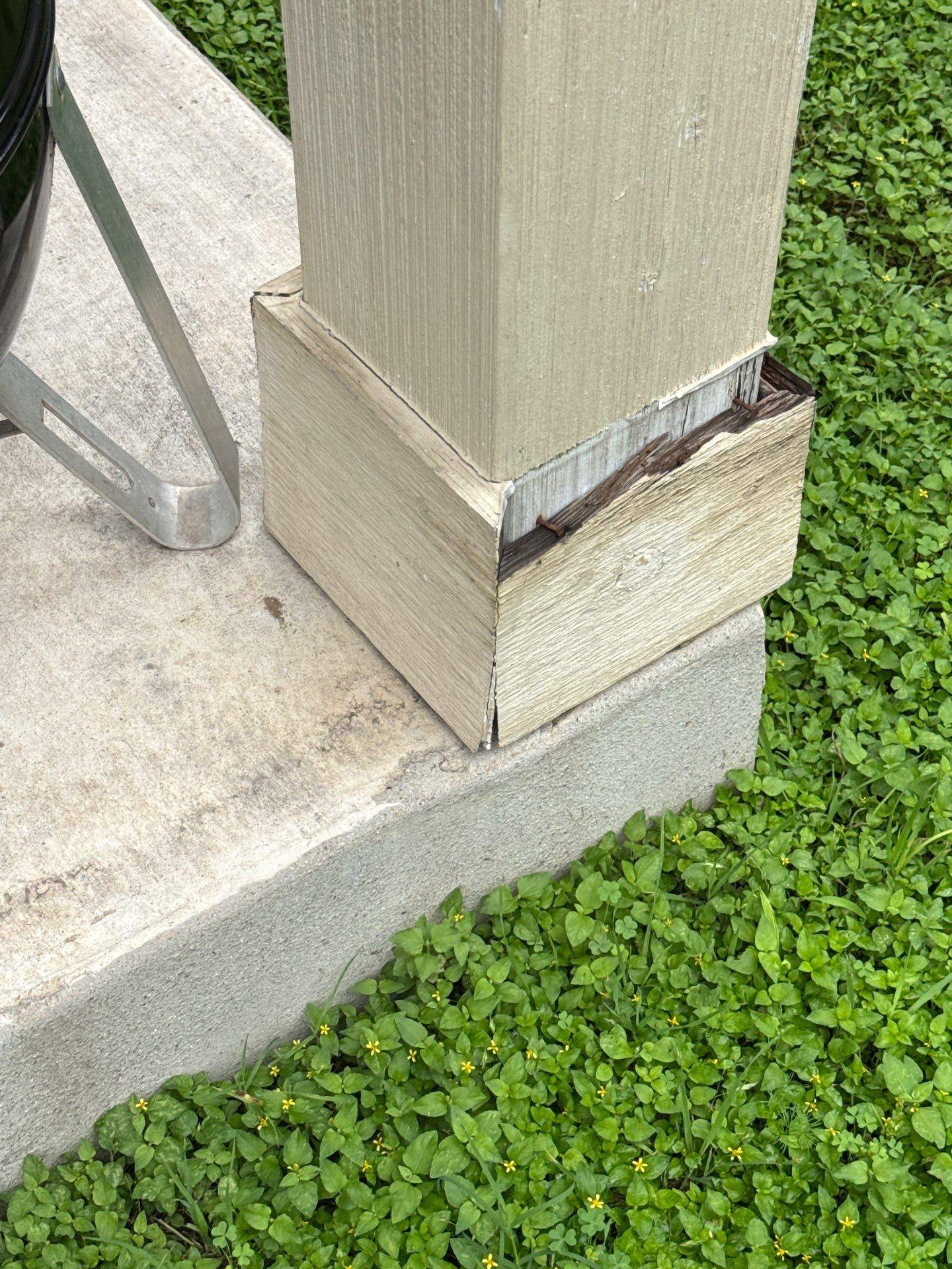 Column repair detail on a home on Kingsland Way in Austin, TX prepared for painting by Hill Country Painting