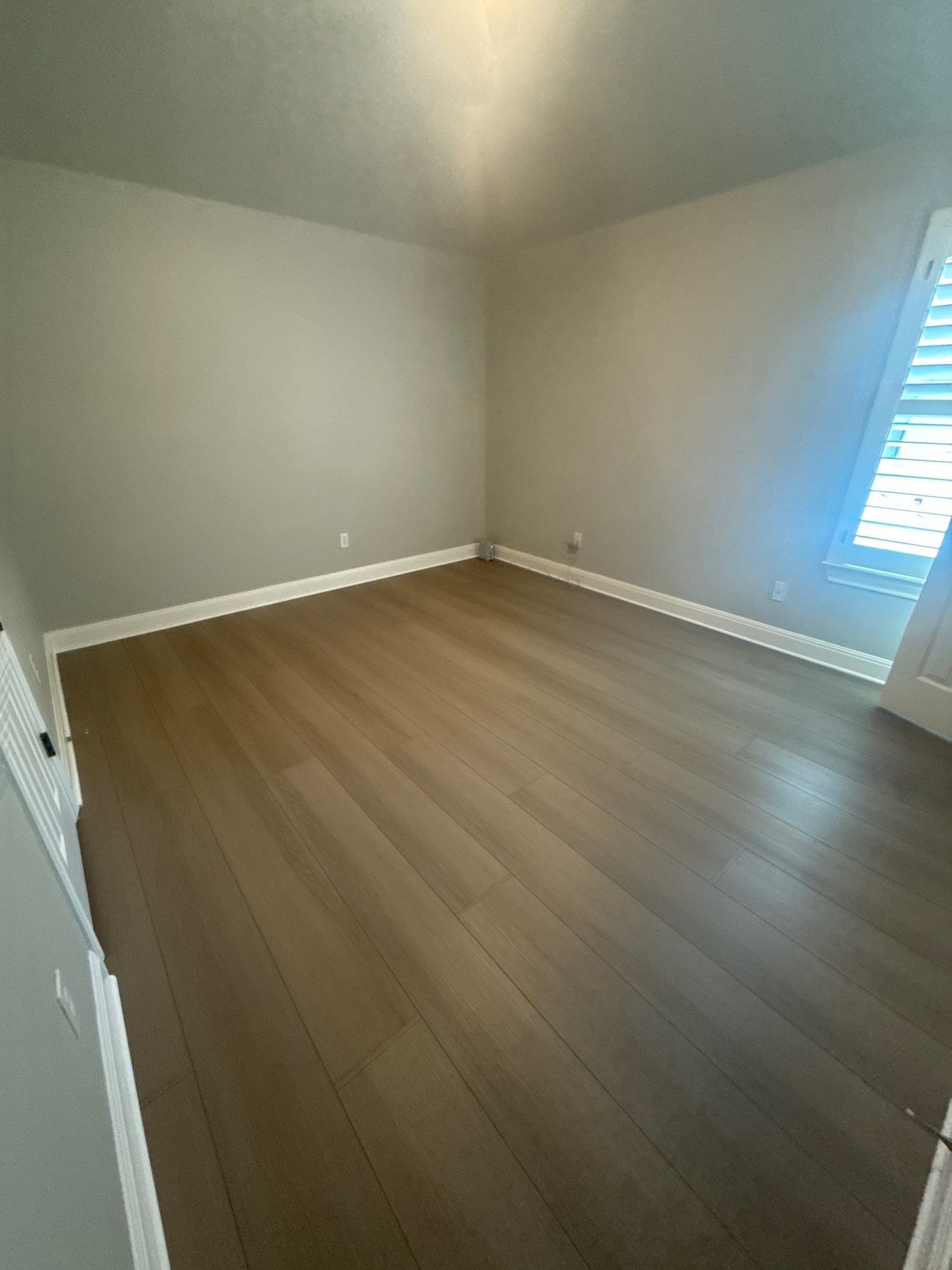 Bedroom of a home on Tree Bend Cove in Austin, TX ahead of interior painting by Hill Country Painting