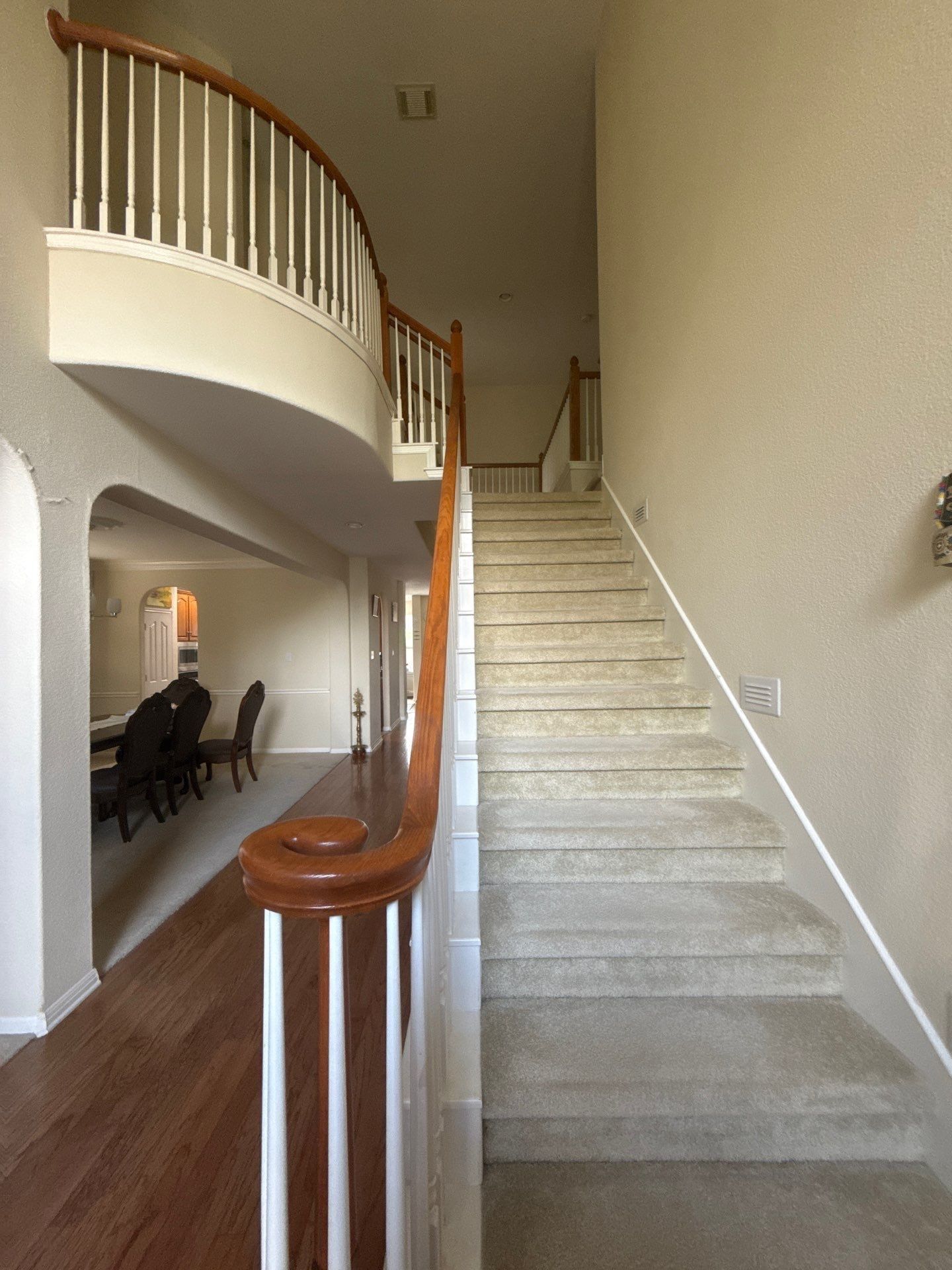 Staircase and banister ahead of painting