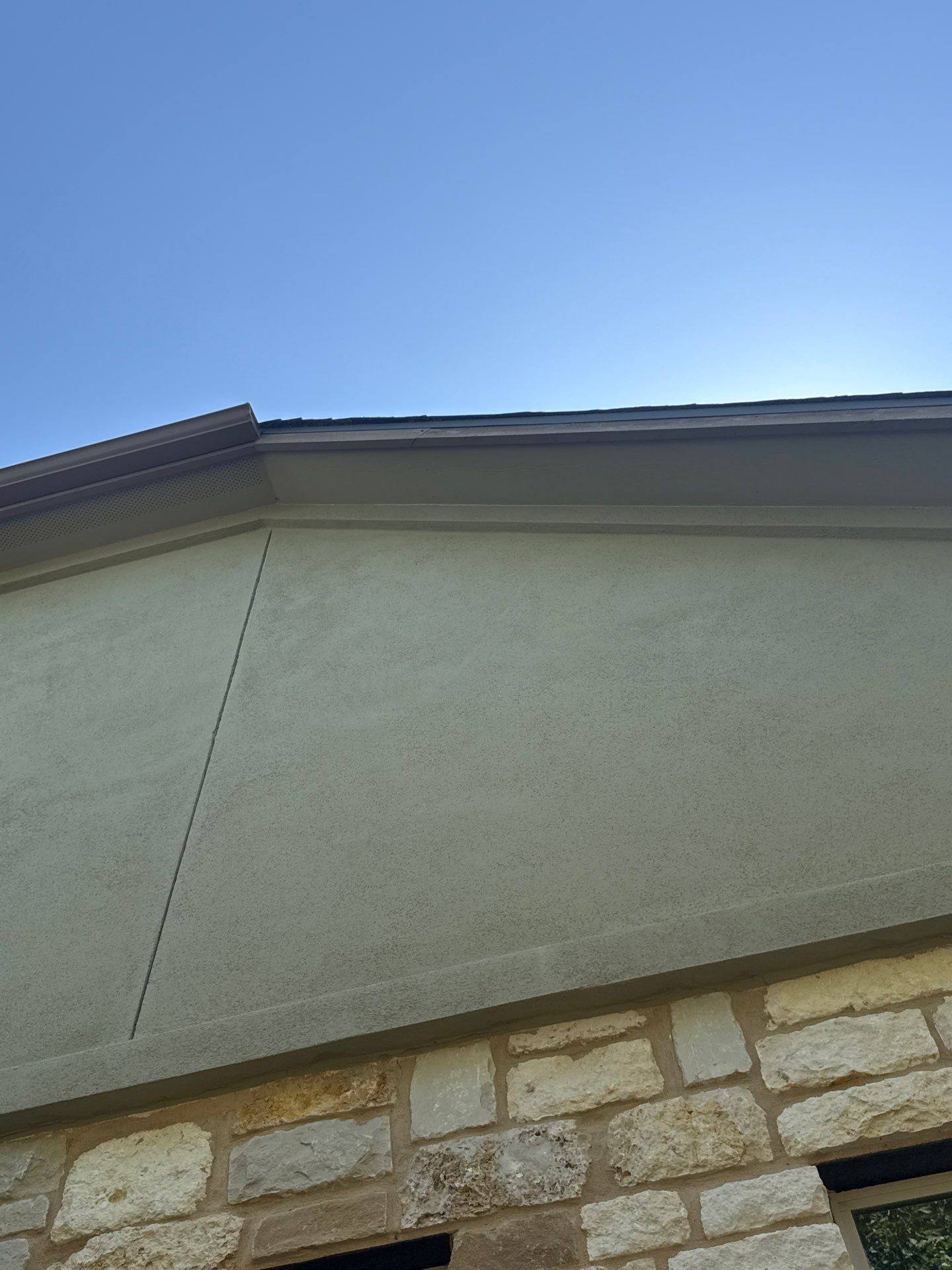 Right side roofline detail ahead of painting