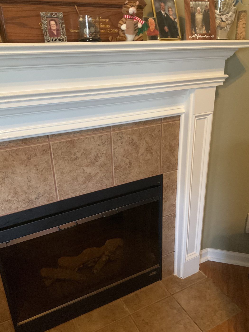 Fireplace Mantel & Surround